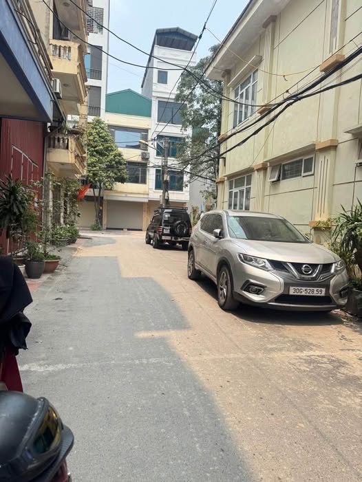 BÁN NHÀ DƯƠNG NỘI- 5 TẦNG MỚI