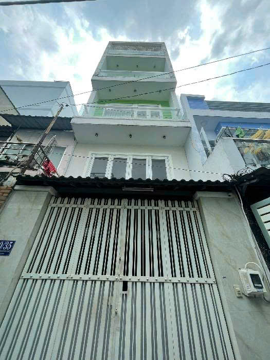 CHỦ ĐI ĐỊNH CƯ, BÁN NHÀ HXH NGAY LÊ VĂN QUỚI - 47M2 - 4 TẦNG BTCT - NHÀ ĐẸP LUNG LINH – TẶNG NỘI THẤT CƠ BẢN. GIÁ 5.8 TỶ.