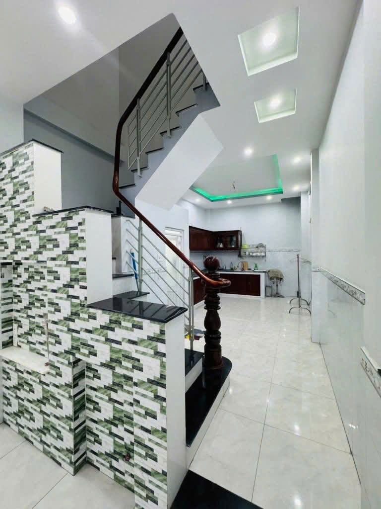 CHỦ CẦN BÁN NHÀ GẦN CHỢ BÌNH TRỊ ĐÔNG -BÌNH TÂN –  NHÀ 2 TẦNG BTKT - 42M2 - GIÁ 4 ,6TỶ.
