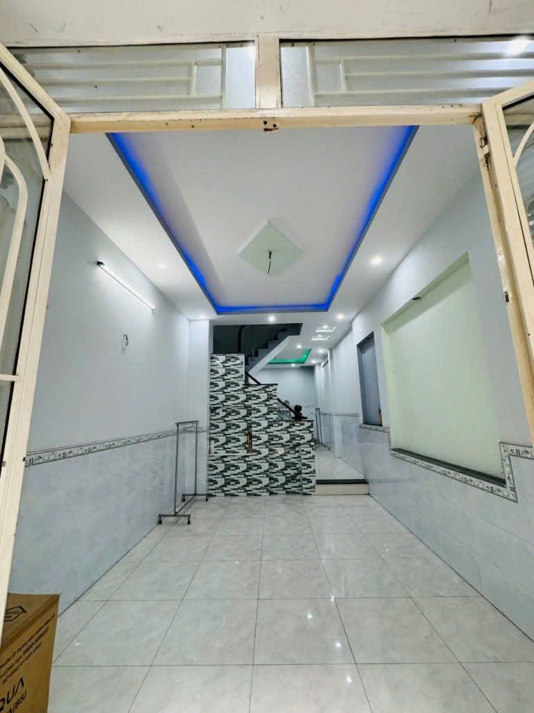CHỦ CẦN BÁN NHÀ GẦN CHỢ BÌNH TRỊ ĐÔNG -BÌNH TÂN –  NHÀ 2 TẦNG BTKT - 42M2 - GIÁ 4 ,6TỶ.
