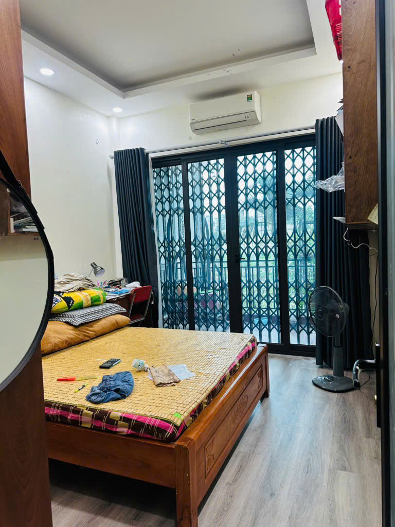 Phân Khu Tổng cục Chính trị Lai xá 82m- 3 tầng- Ô tô đỗ cửa- nhỉnh 10tỷ.