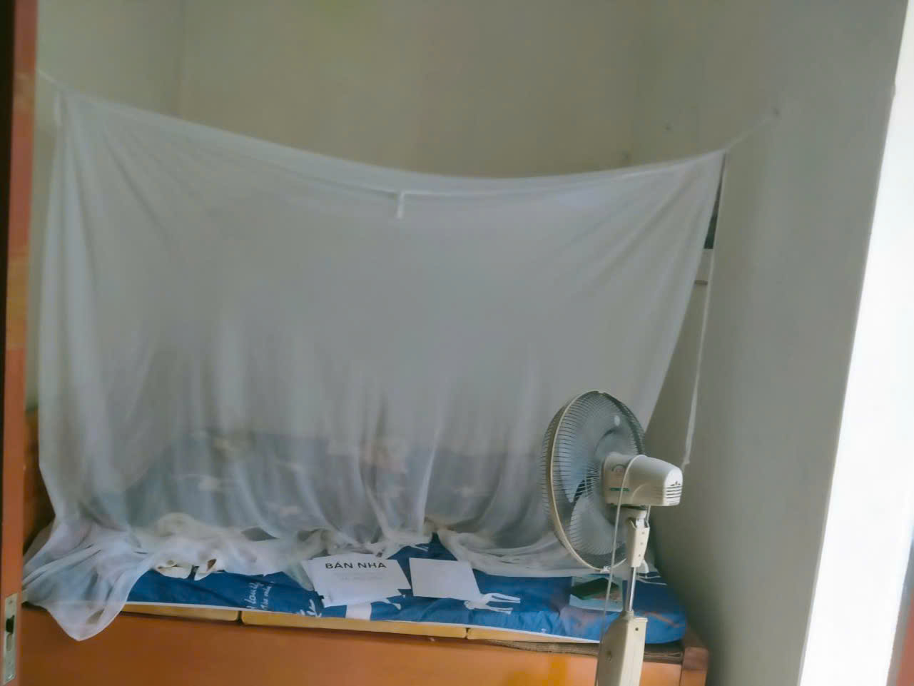 Bán nhà có Sân vườn phố Ngọc Trục 70m, mt7.5 giá 11.5tỷ.