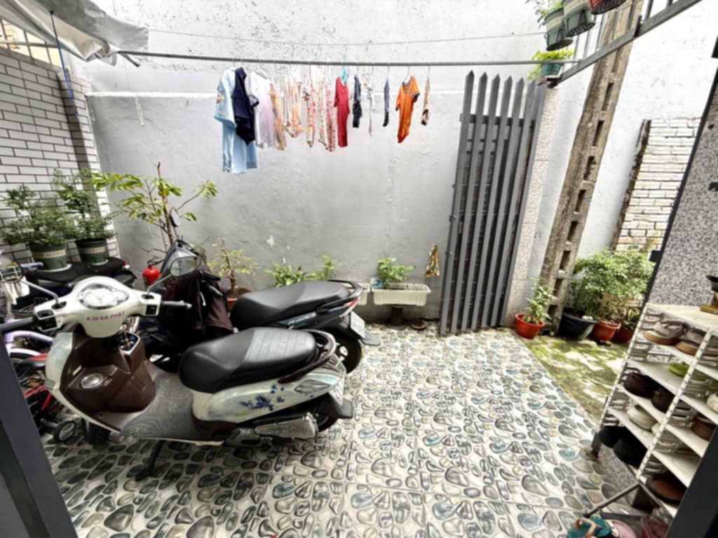 *nhà đẹp quận 12 -diện tích lớn-thông số đẹp-nhà chính chủ- giá cực tốt hơn 3 tỷ