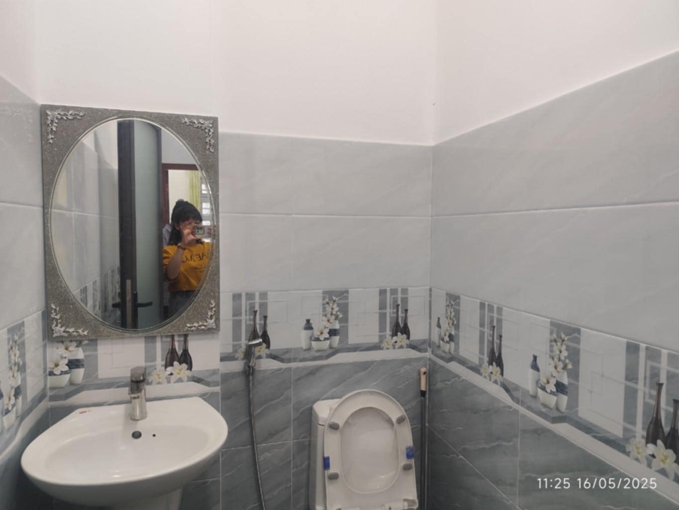 *nhà bán quận 12 ngang siêu rộng 5m -ngay chợ hiện thành , hxh chỉ 5 tỷ