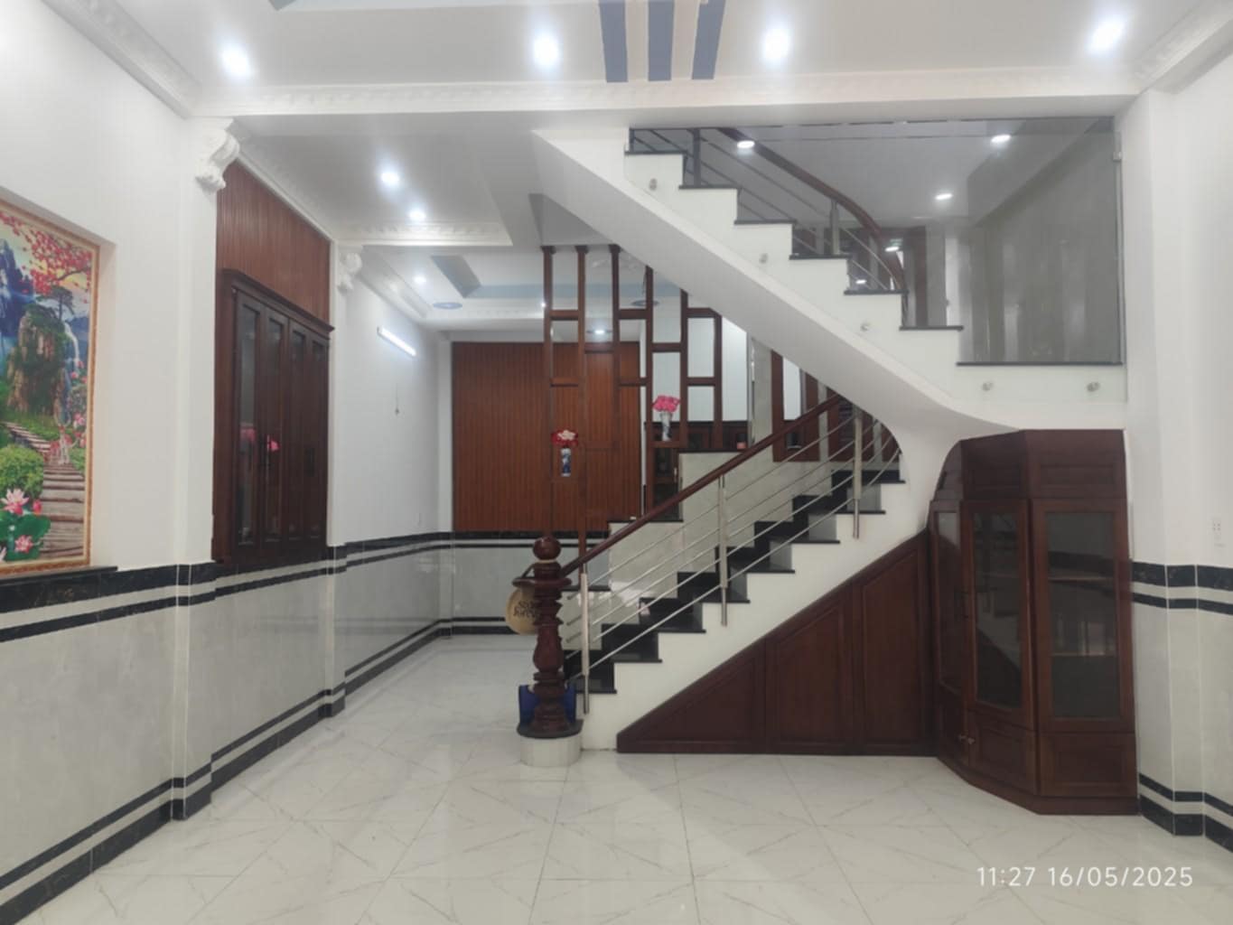 *nhà bán quận 12 ngang siêu rộng 5m -ngay chợ hiện thành , hxh chỉ 5 tỷ