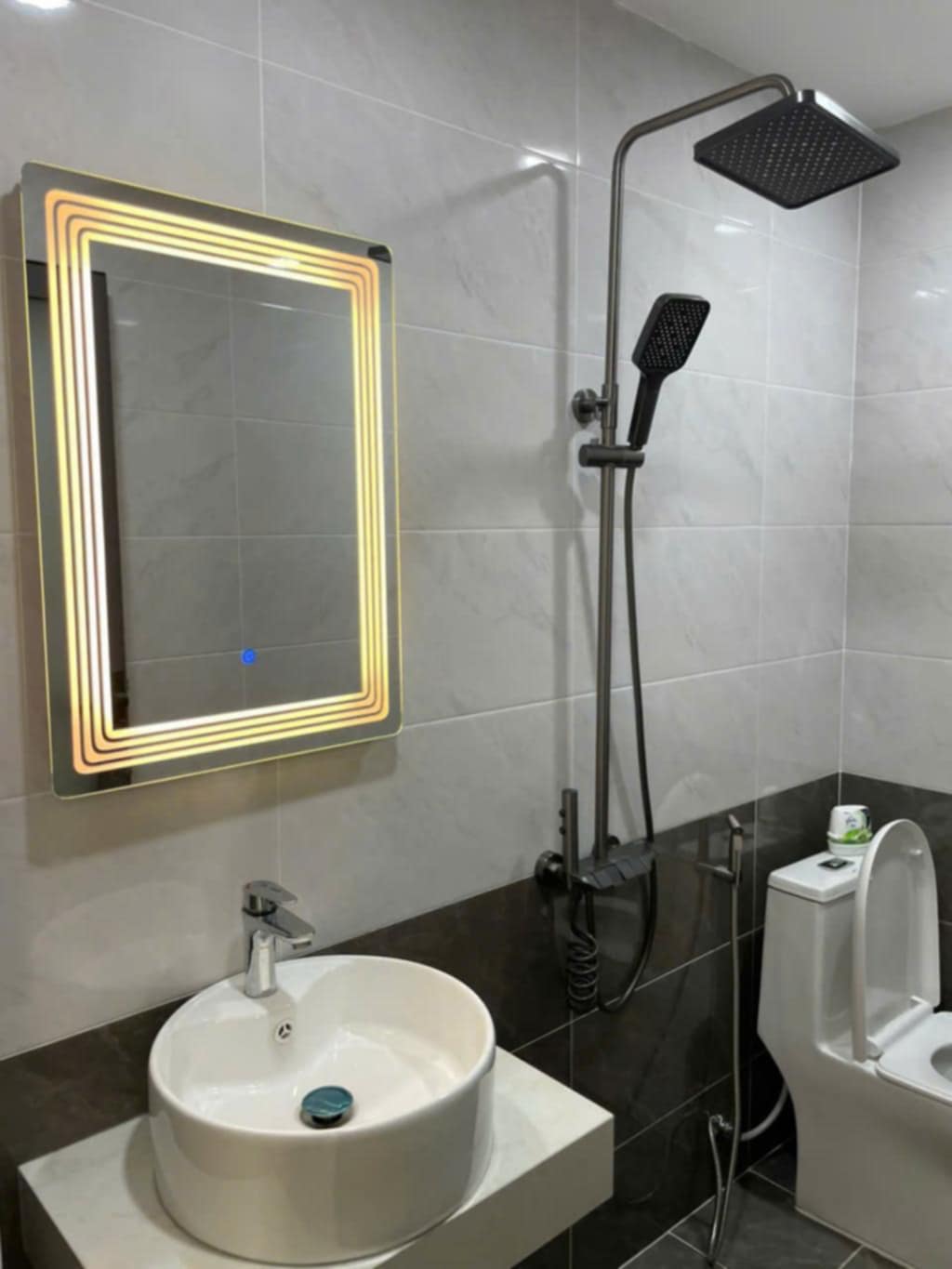 *THỐNG NHẤT - 40M - 5 TẦNG - SỔ NỞ HẬU - NHÀ MỚI ĐẸP VÀO Ở NGAY - TẶNG TOÀN BỘ NỘI THẤT - CHỈ 5.4 tỷ phường 15 Quận Gò Vấp