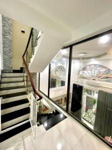 +bán nhà mặt tiền quận 12, siêu dt gần 150m2, giá hơn 10ty