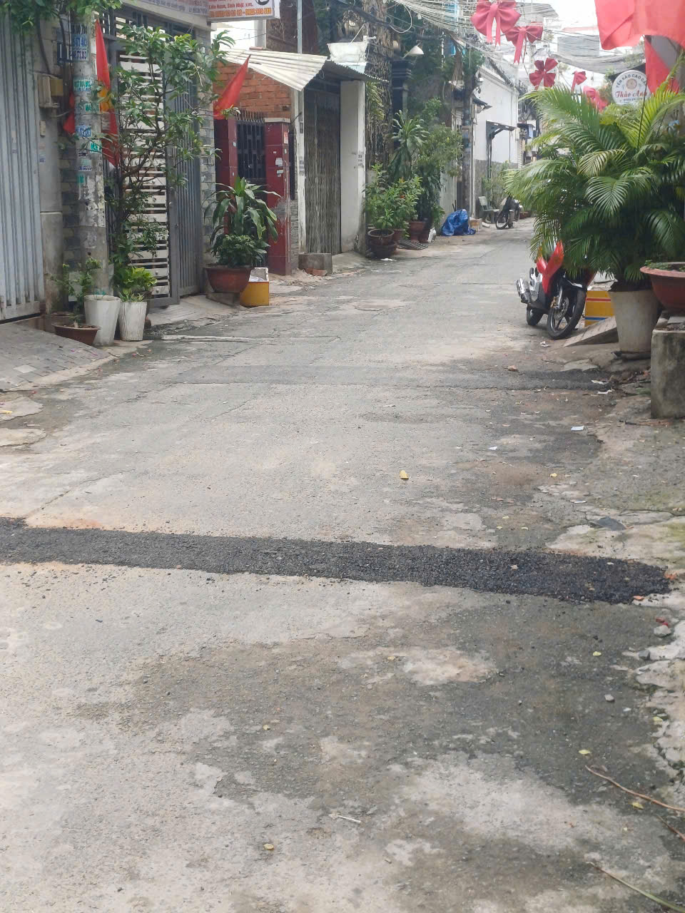 NHÀ GIÁ RẺ, TÂN PHÚ, DT 32m2, Giá 3,8tỷ