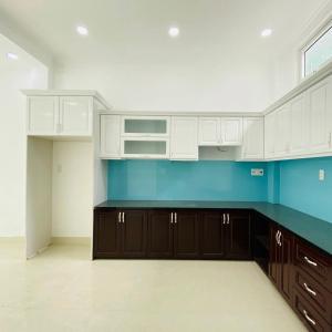 Bán nhà đường Nguyễn Văn Quỳ ,Phường Phú Thuận, Quận 7