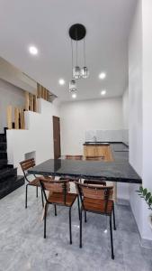 Bán nhà Phạm Hữu Lầu P Phú Mỹ, Quận 7