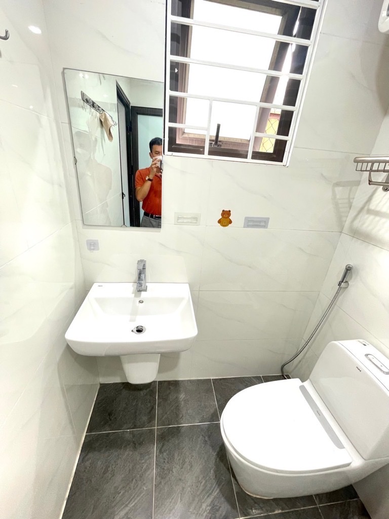 SIÊU PHẨM CỰC HIẾM! 6 TẦNG THANG MÁY FULL NỘI THẤT XÁCH VALY VỀ Ở NGAY - NHỈNH 5 TỶ