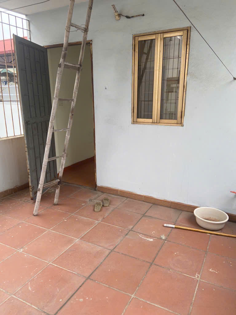 Lạc Long Quân – Nhà mới, nội thất xịn, an ninh tuyệt vời, tiện ích không thiếu – Giá hợp lý nhỉnh 6 tỷ