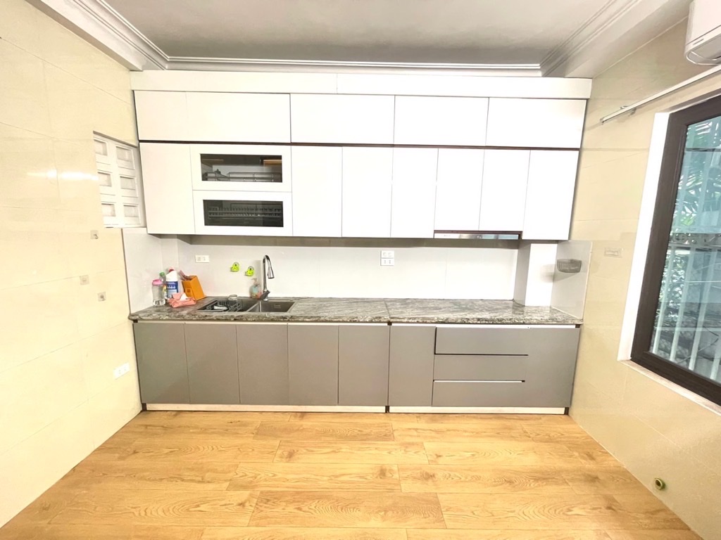 Siêu phẩm cực hiếm Lạc Long Quân – Cạnh hồ Tây, an ninh như biệt thự – Giá quá hời nhỉnh 5 tỉ