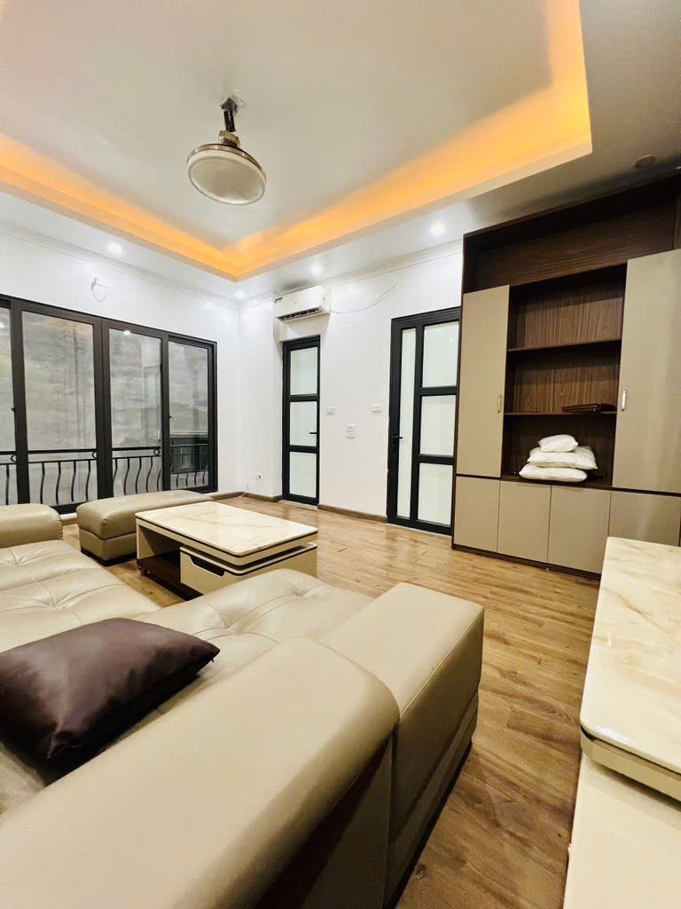 Nhà đẹp gần phố, sát Hồ Tây – Khu dân trí cao, đáng sống bậc nhất – Giá chỉ nhỉnh 7 tỷ