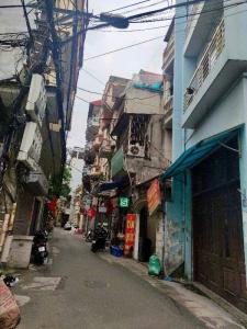 Siêu phẩm cực hiếm Lạc Long Quân – Cạnh hồ Tây, an ninh như biệt thự – Giá quá hời nhỉnh