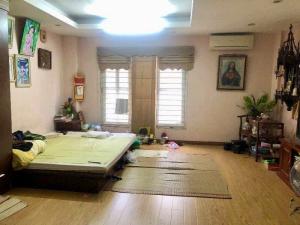 Lạc Long Quân – Khu vip, hàng xóm quan chức, nhà đẹp miễn chê – Giá nhẹ nhàng chỉ hơn