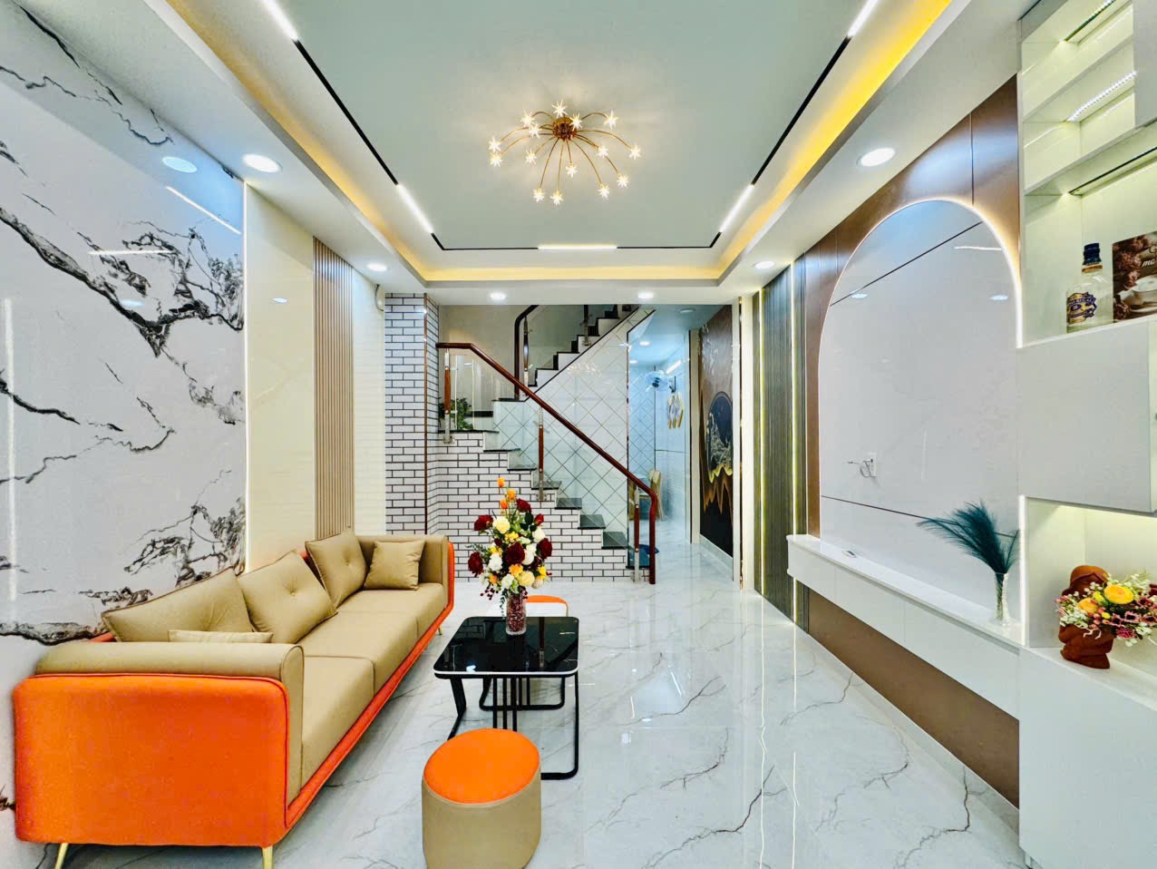 CẠNH CITYLAND - LOTTEMART DÀI 13M  - CÓ SÂN ĐỂ XE MÁY RIÊNG