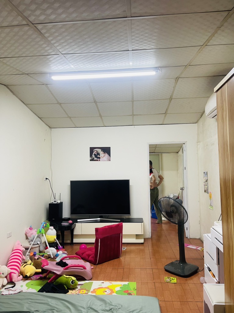 Nhà tập thể V.I.P-Dân trí cao-Tiện ích vượt trội-140m-Nhỉnh 5 tỷ