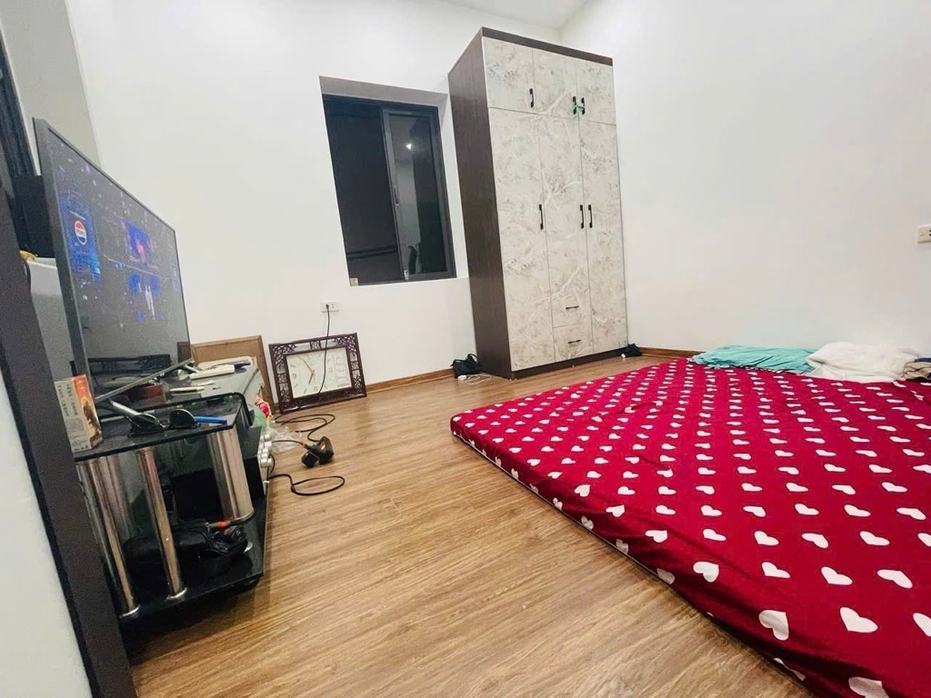 Đội Cấn, Ba Đình - Lô góc 3 mặt thoáng cực hiếm - Nhà dân xây ở ngay-40m- Nhỉnh 10 tỷ