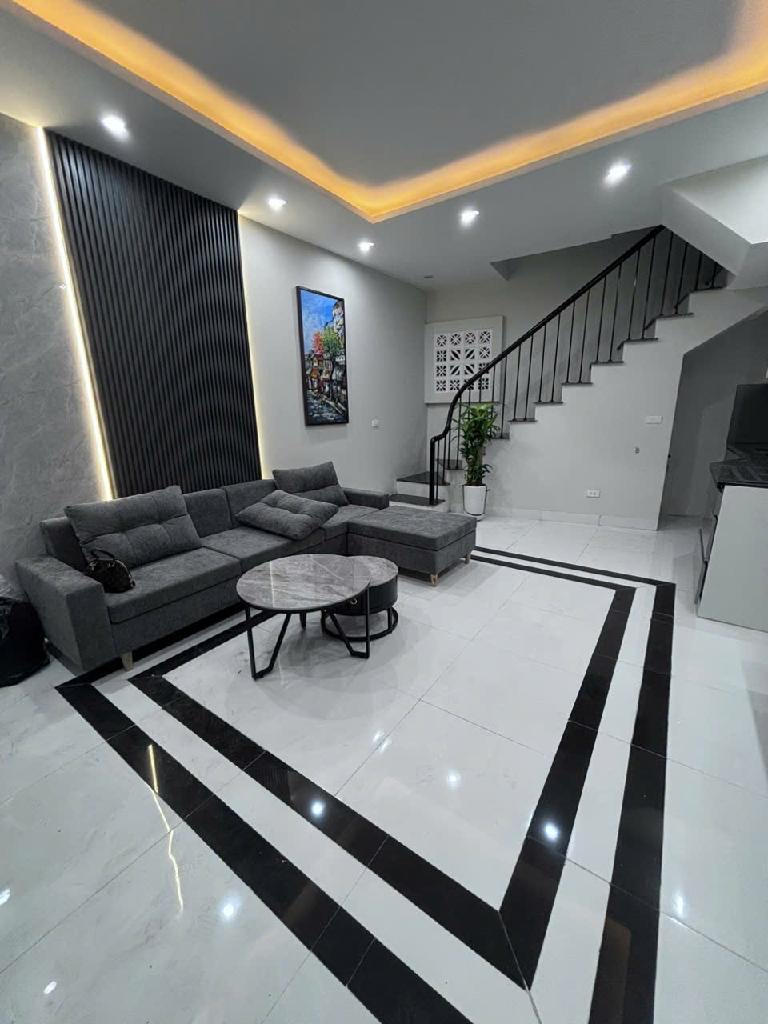 Siêu phẩm Đội Cấn, Ba Đình - Vị trí tuyệt đẹp - Ra Lăng Bác phút mốt - Nhà đẹp ở ngay - 34m-7,9 tỷ