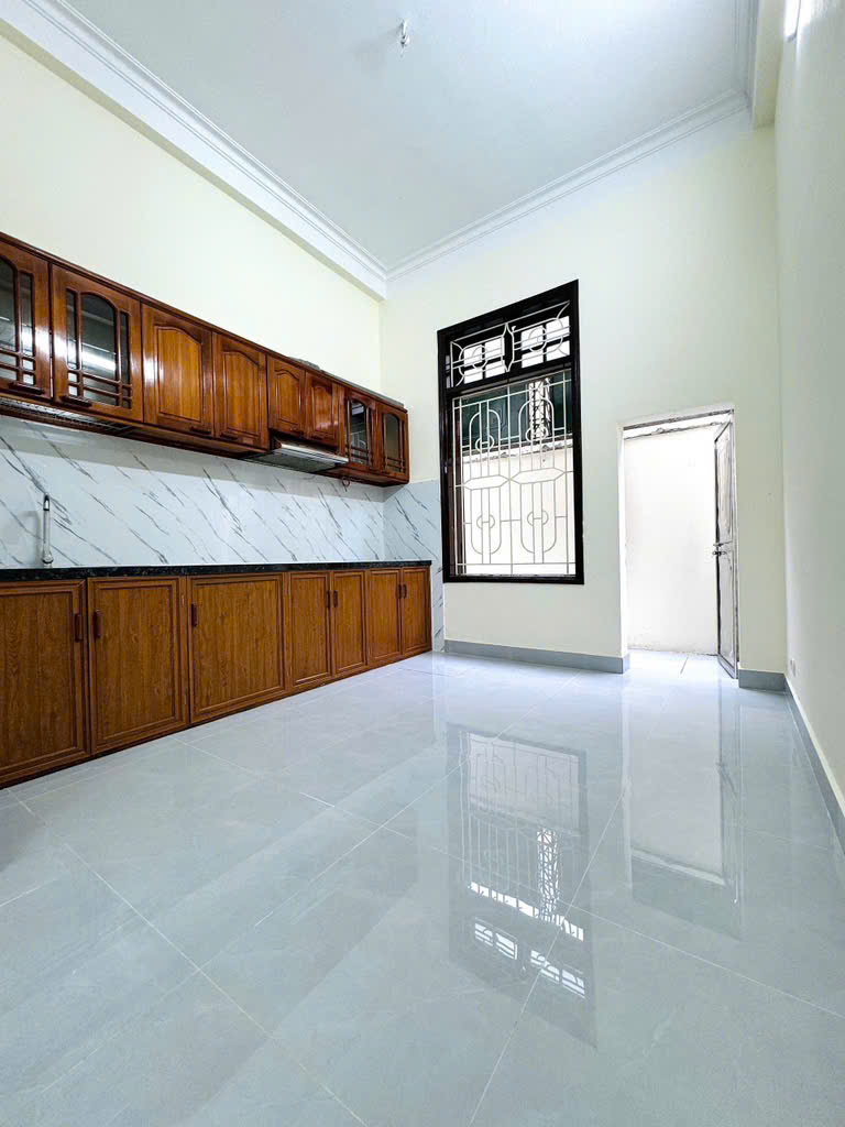 BÁN NHÀ ĐẸP NGỌC THỤY – Ô TÔ VÀO NHÀ – HÀNG HIẾM – 39,1M2 CHỈ 8,8 TỶ