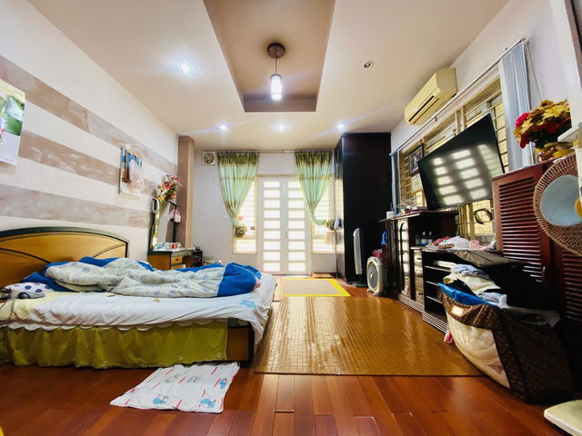 Bán nhà Yên Lạc, Hai Bà Trưng, phân lô, ôtô tránh, thang máy 60m2X5T, mt 4m, 18,66 tỷ