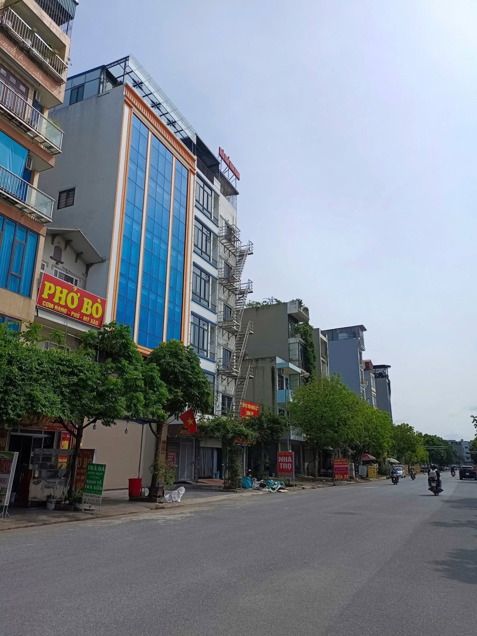 Bán Nhà