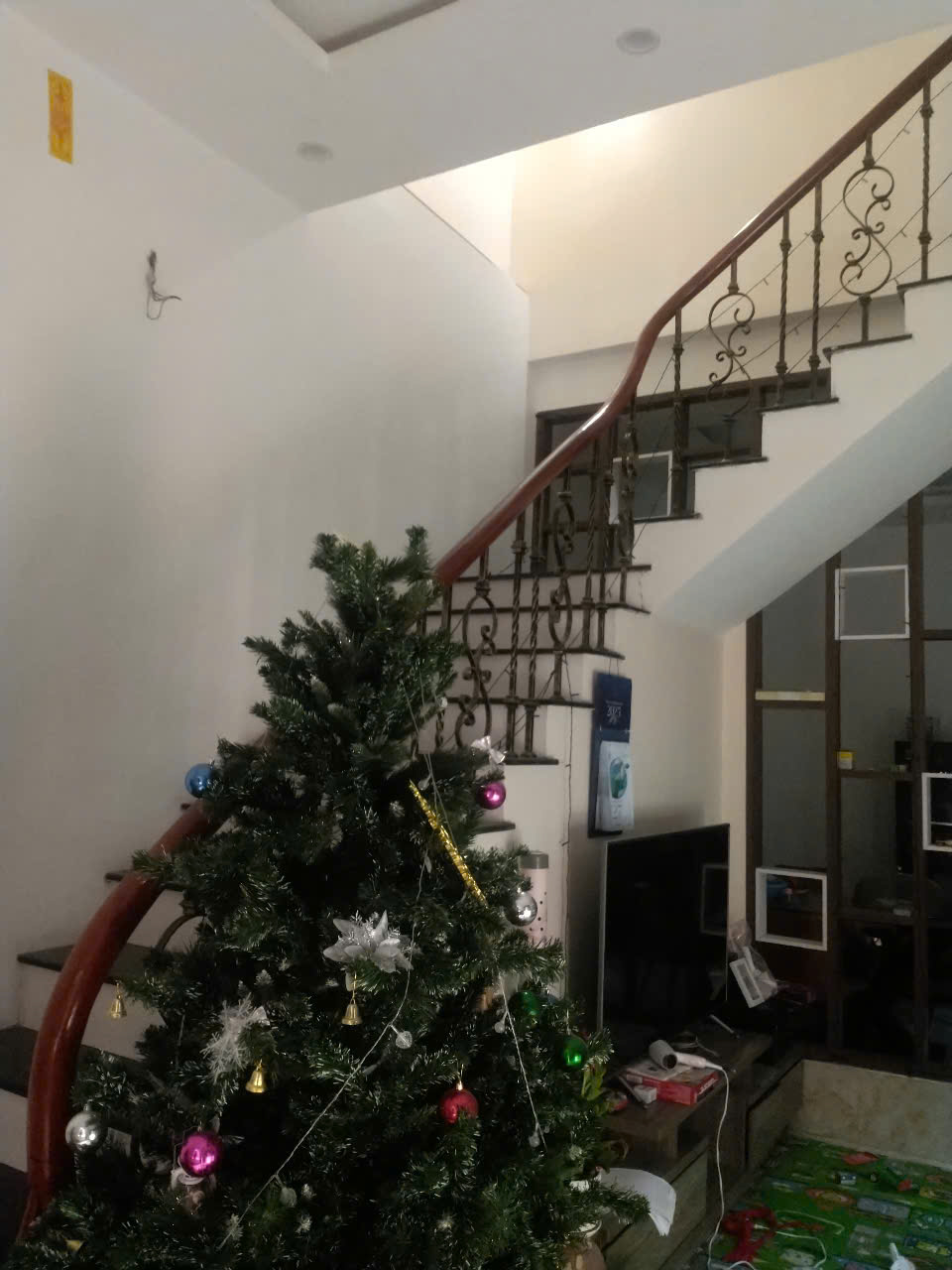 BÁN NHÀ, 47M2, ĐÔNG LA , CÁCH VÀNH ĐAI 4 VÀI PHÚT ĐI BỘ.