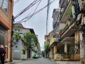 BÁN GẤP ĐẤT GẦN TRỤC CHÍNH  CÁCH CÂY XĂNG 300M