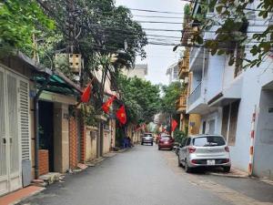 BÁN NHÀ ĐÔNG ANH , NHÀ ĐẸP, Ở NGAY.