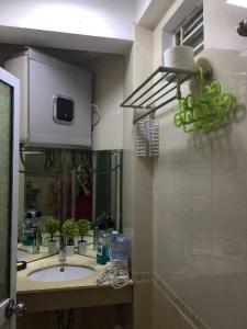 Nhà vuông đẹp, chủ mới cải tạo