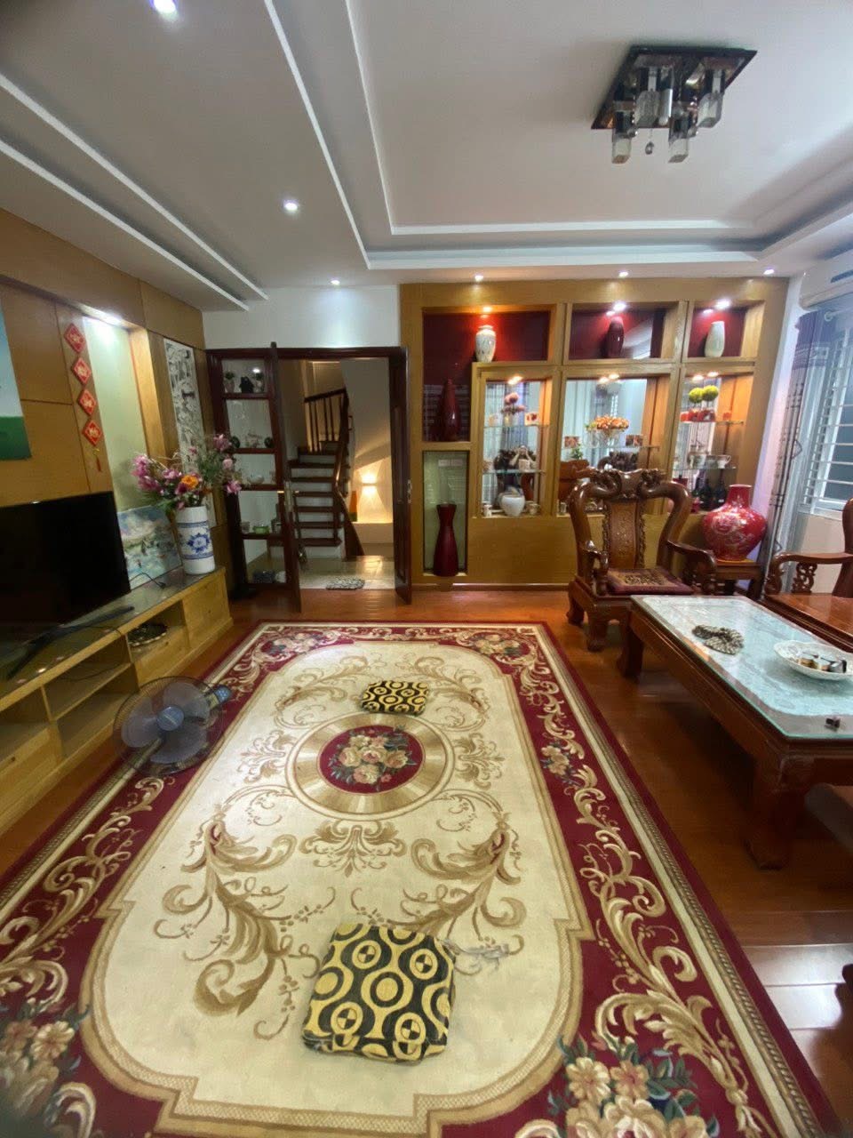 BÁN NHANH NHÀ LIỄU GIAI DÂN XÂY 5 TẦNG -  NỘI THẤT MỚI ĐẸP - GIÁ CHỈ 4 TỶ