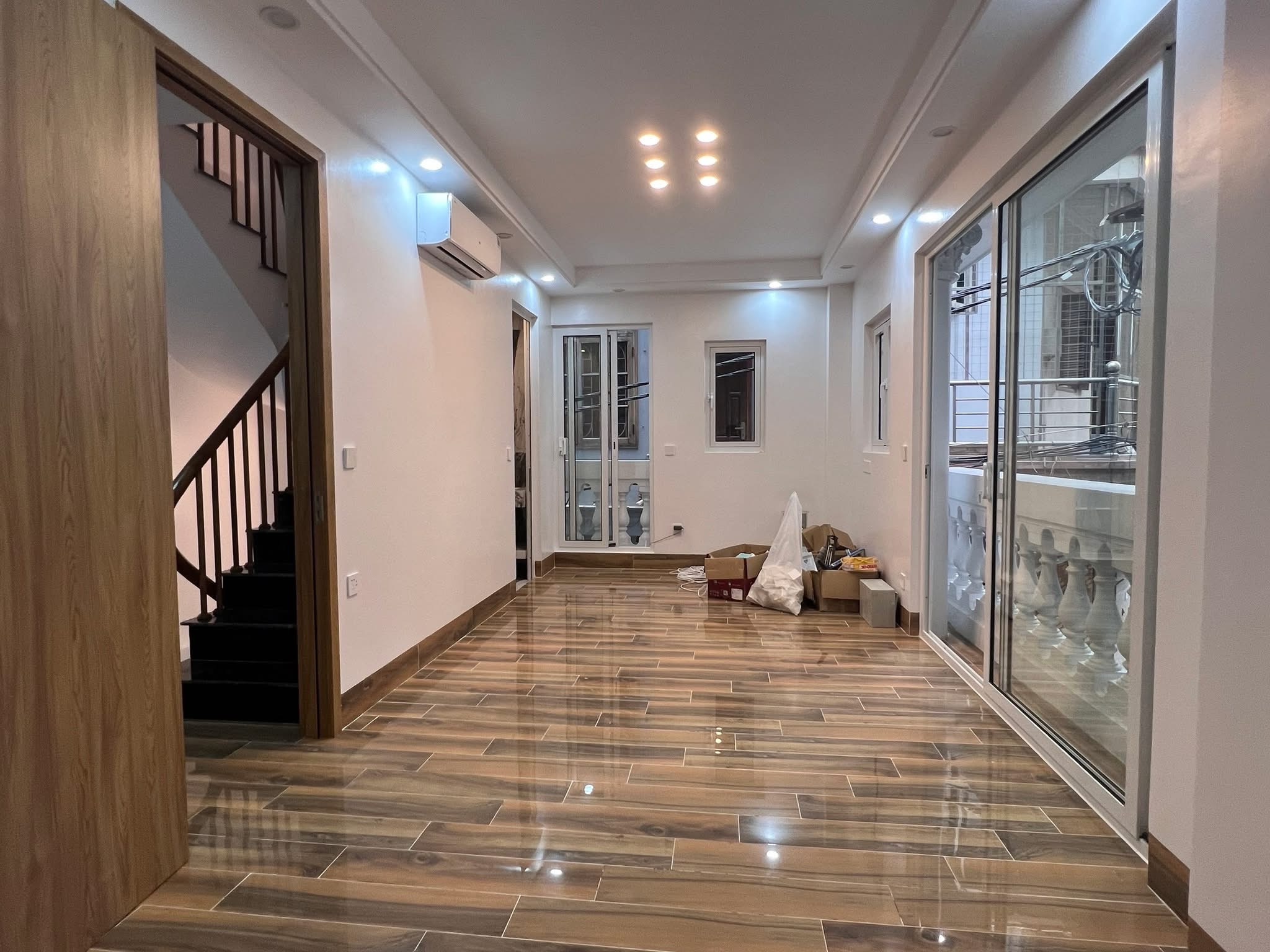 HƠN 100m2 Ô TÔ ĐỖ CỬA KIM MÃ, CHƯA ĐẾN 20 TỶ