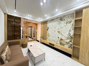 Cần bán gấp! Nhà Kim Mã 45.3m2, mặt tiền khủng, nội thất cao cấp, giá cực tốt chỉ 5 tỷ