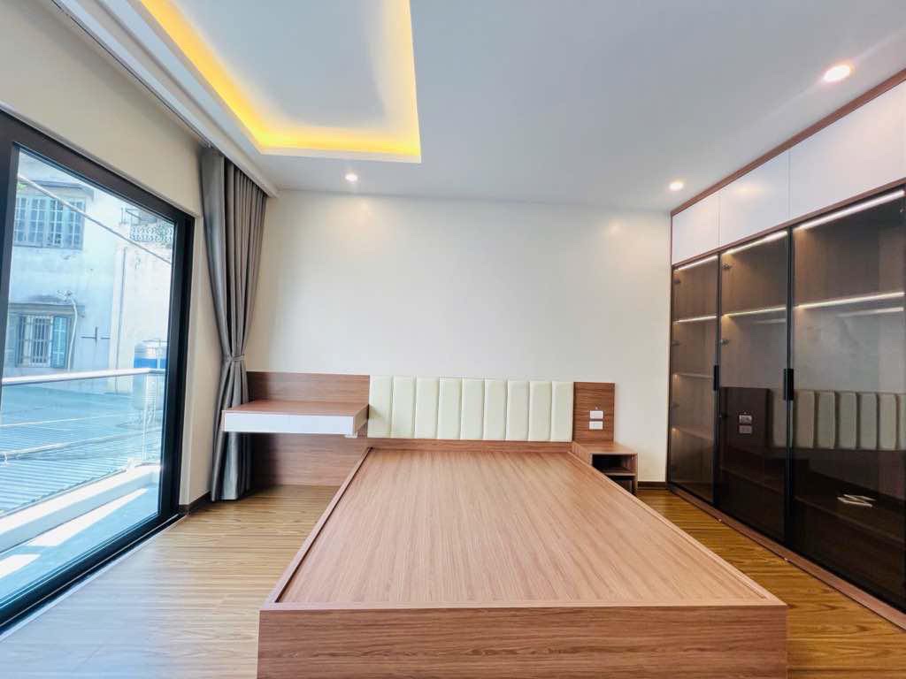 45M² PHỐ HOÀNG MAI – 5 TẦNG LÔ GÓC– Ô TÔ QUA NHÀ – NHỈNH 8 TỶ