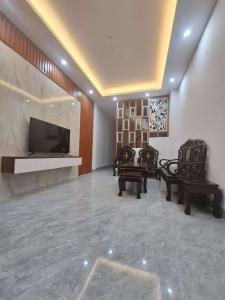 NHÀ PHÂN LÔ PHỐ HOÀNG MAI –Ô TÔ 4 CHỖ ĐỖ CỬA- 42M2 -7.35 TỶ