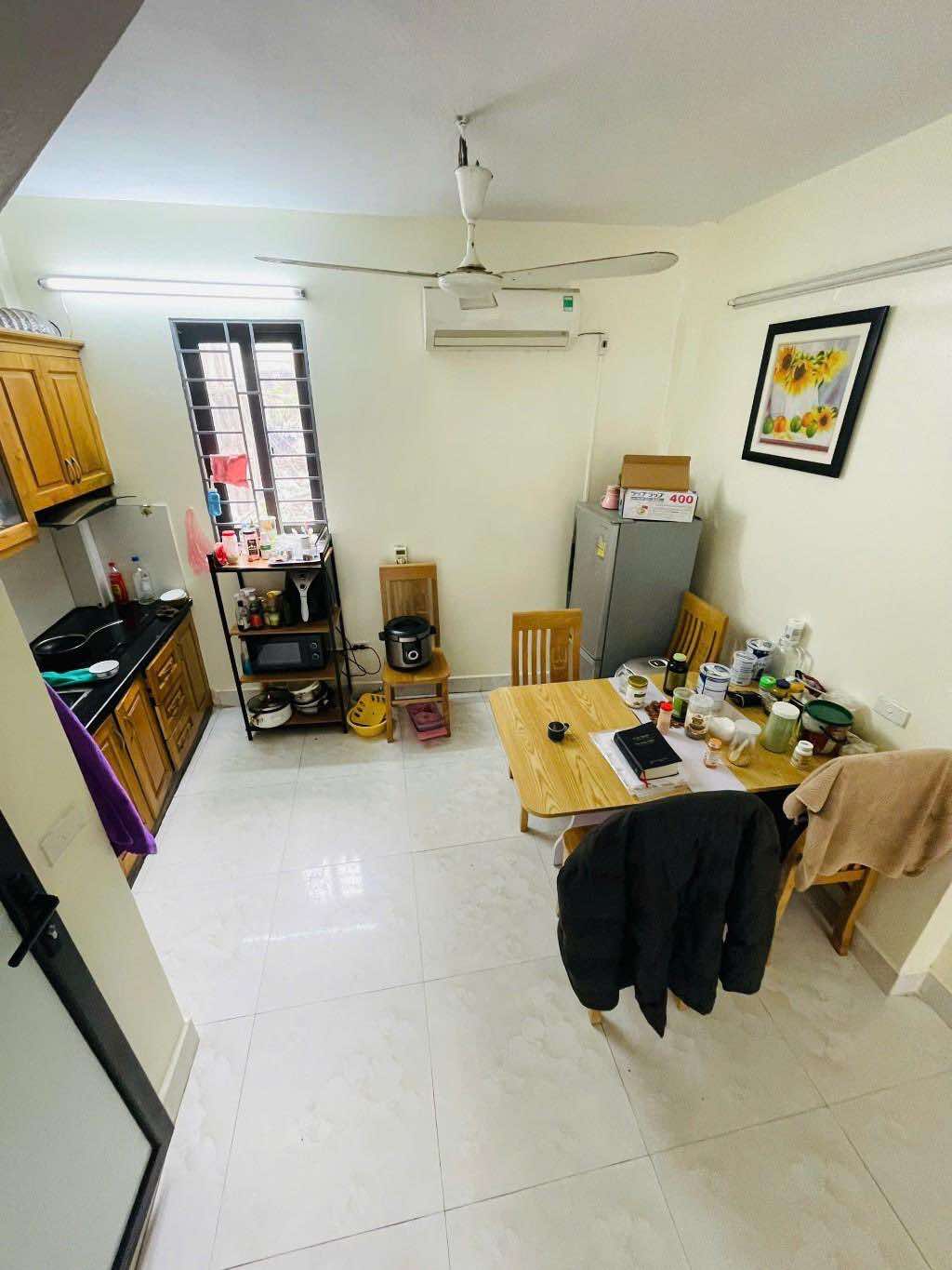 Cần Bán Nhà Thạch Bàn