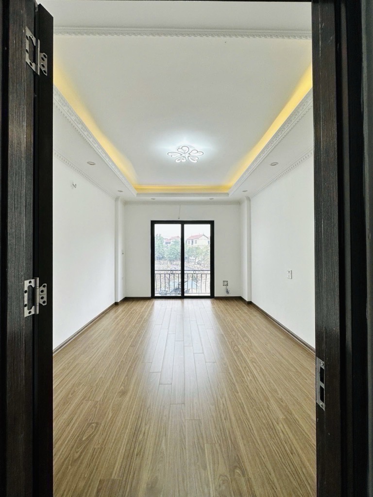 Bắc Từ Liêm 30m2 Ô Tô Vào Trong Nhà - Cách Ô Tô Tránh 80m - 5 Tỷ 9 ( Nhanh thì còn )