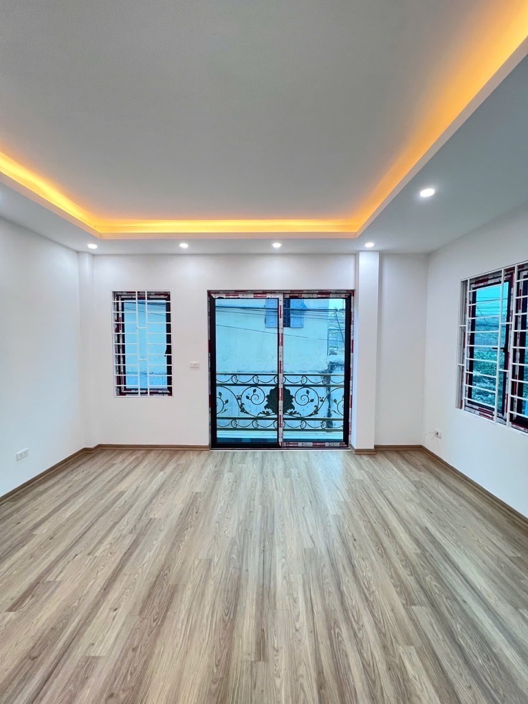 Bắc Từ Liêm 30m2 Ô Tô Vào Trong Nhà - Cách Ô Tô Tránh 80m - 5 Tỷ 9 ( Nhanh thì còn )