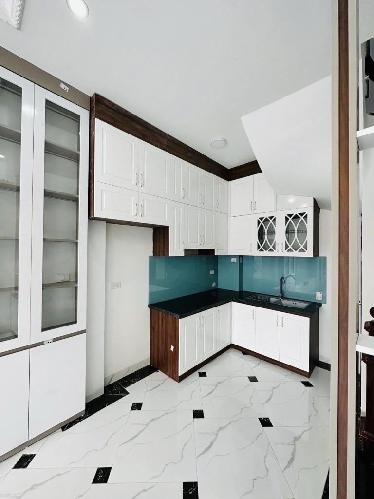 Bắc Từ Liêm 30m2 Ô Tô Vào Trong Nhà - Cách Ô Tô Tránh 80m - 5 Tỷ 9 ( Nhanh thì còn )