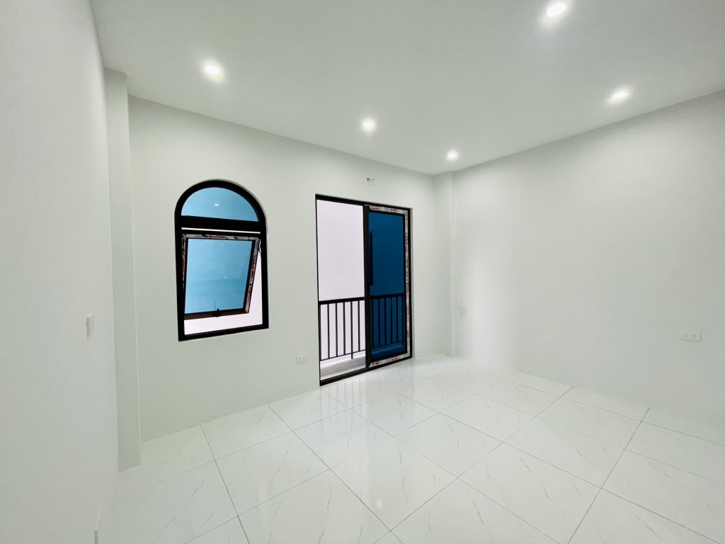 50m Ô Tô Tránh - Kinh Doanh - Nhà Mới - MT 4,3 Giá 5 Tỷ 2