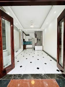 Bắc Từ Liêm 30m2 Ô Tô Vào Trong Nhà - Cách Ô Tô Tránh 80m - 5 Tỷ 9 ( Nhanh thì còn )