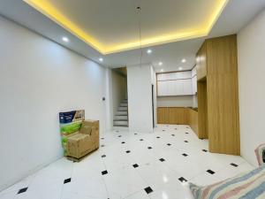 50m Ô Tô Tránh - Kinh Doanh - Nhà Mới - MT 4,3 Giá 5 Tỷ 2