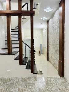Cầu Giấy - Lô Góc - Gần Phố - Ngõ Thông - 41m2 - Chỉ 8.5 Tỷ