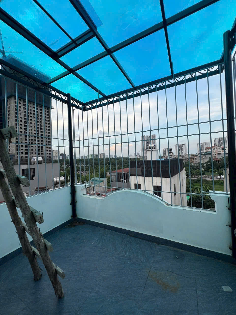 BÁN NHÀ TRUNG TÂM THANH TRÌ-OTO ĐỖ CỬA CẠNH CHUNG CƯ BLUEGE