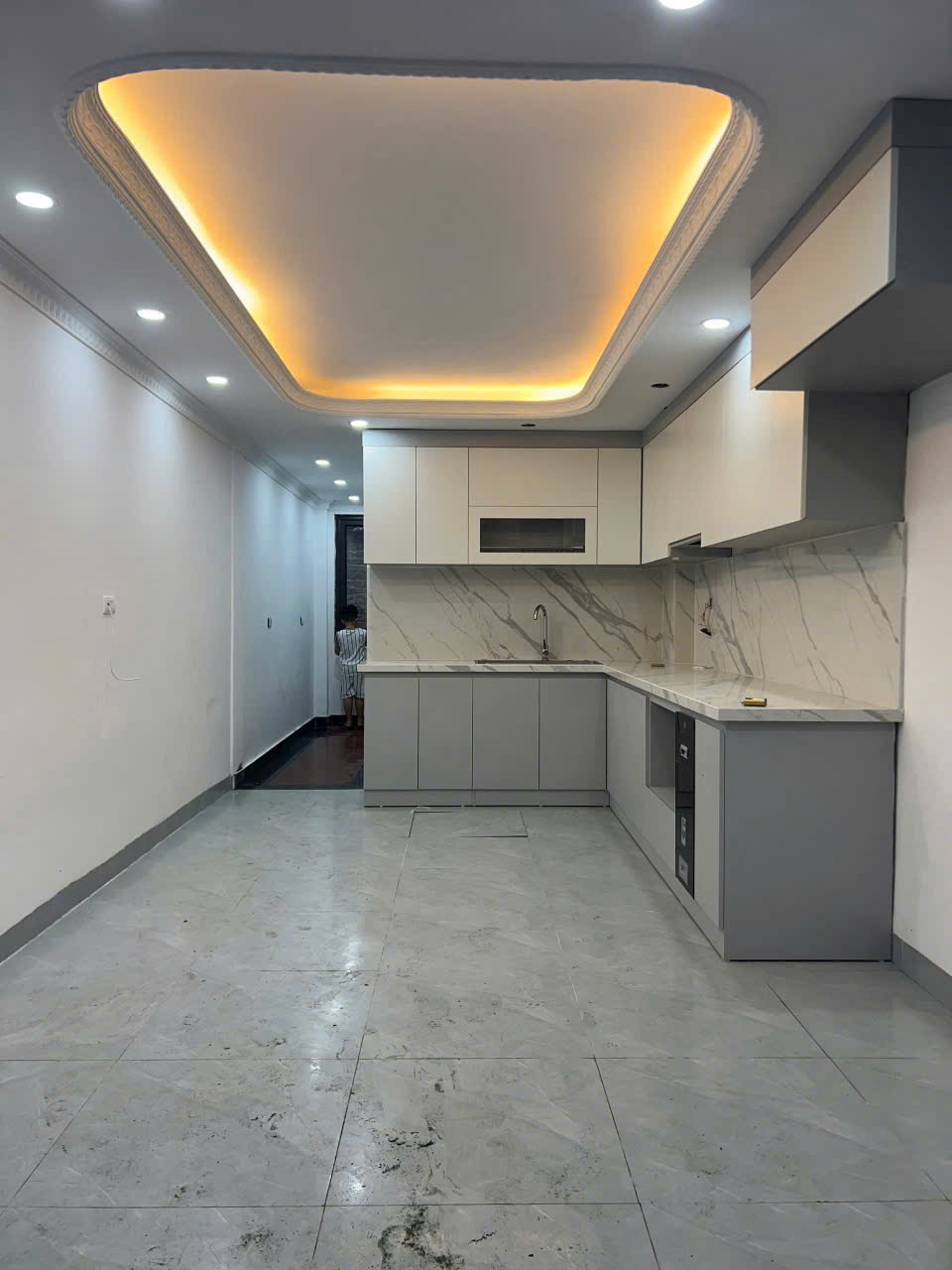 BÁN NHÀ TRUNG TÂM THANH TRÌ-OTO ĐỖ CỬA CẠNH CHUNG CƯ BLUEGE