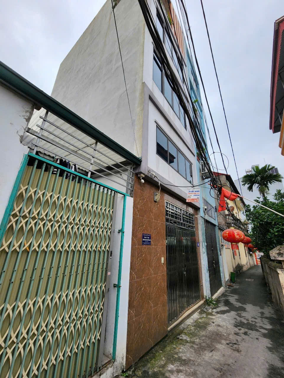 BÁN NHÀ 38M TÂY MỖ 5 MÉT RA Ô TÔ - SÁT VINCOM.