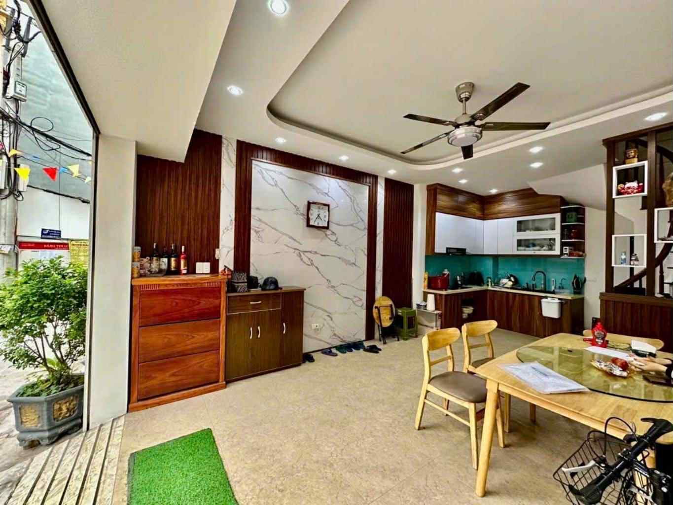 NHÀ ĐẸP ĐẠI CÁT – Ô TÔ TRÁNH VÀO NHÀ – GIÁ HỢP LÝ – SỔ NỞ HẬU
