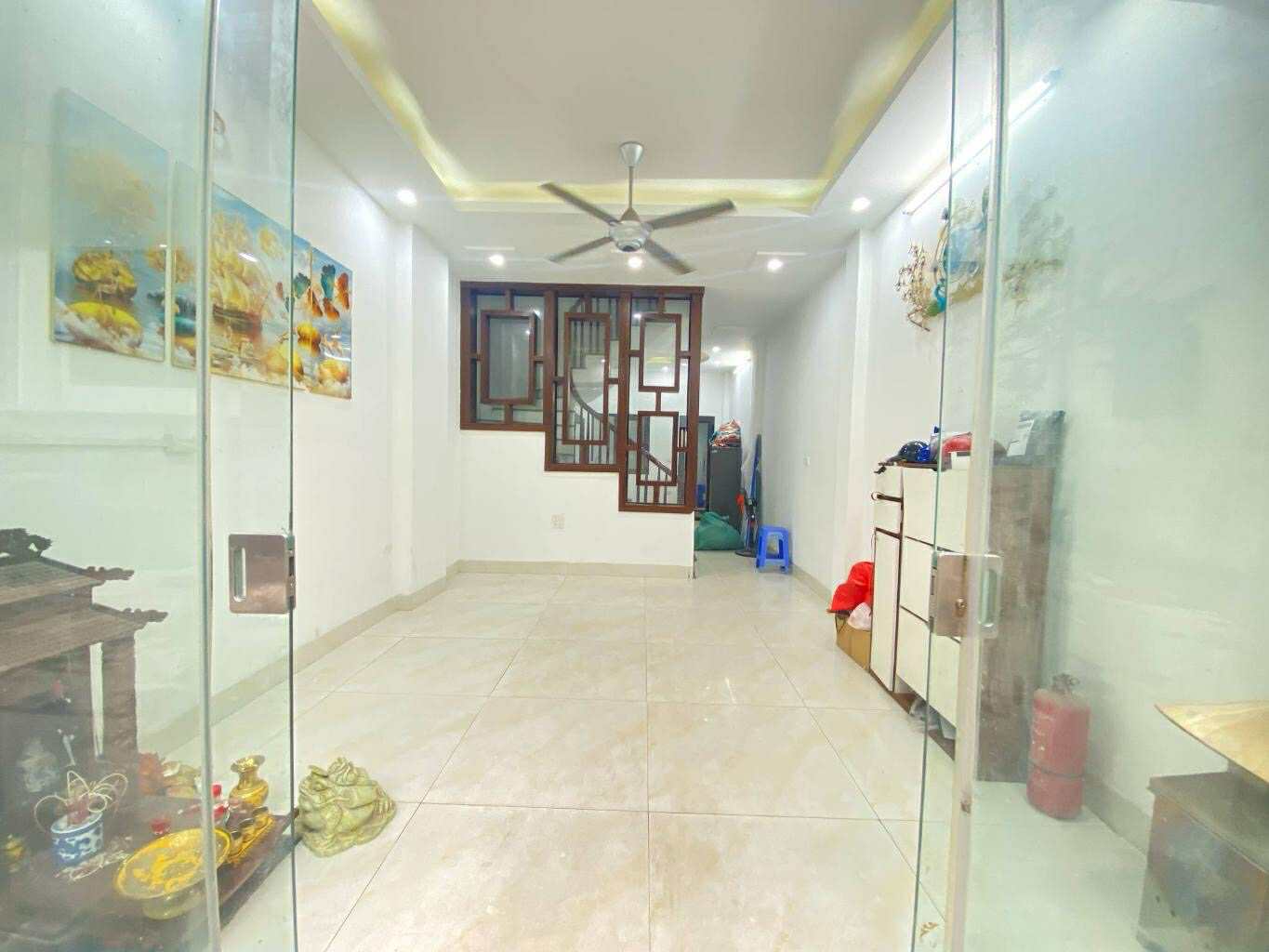 BÁN NHÀ Trịnh Văn Bô, Camry đỗ cửa, nở hậu chưa đến 7 tỷ