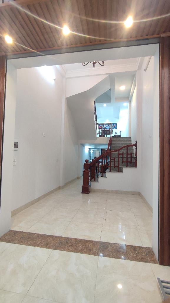BÁN NHÀ BIÊN GIANG - KINH DOANH - OTO TRÁNH - 40m2, 5.25 Tỷ